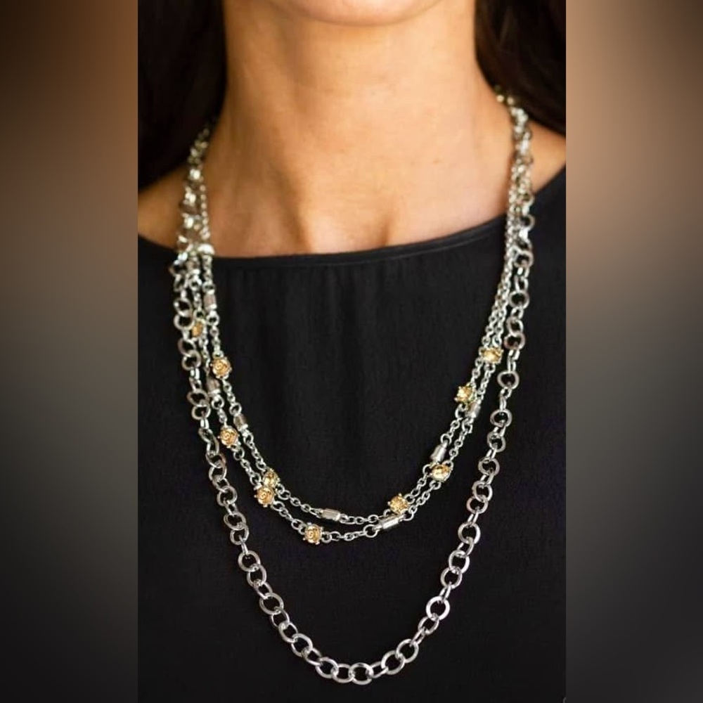Silver chain and topaz rhinestone necklace
